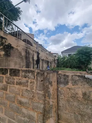 Vente d'un terrain à Adidogomé Amadahomé, demi-lot clôturé avec boutique, après les rails – 25 millions FCFA — photo 5
