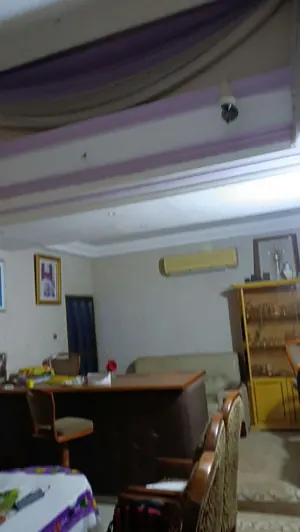 Vente d'une maison à Bè Kpehenou, 8 chambres, 5 boutiques, 453 m², en bordure de route principale – 140 millions FCFA — photo 11