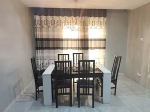 Hôtel 21 appartements sur 1200 m² en vente en angle de rue à Djidjolé – 1,05 milliard FCFA