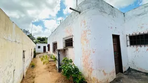 Villa 4 chambres à vendre sur 1 lot à Tokoin Forever – 160 millions FCFA — photo 5