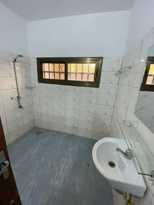 Vente d'une villa à Attiégou, 5 chambres, sur demi-lot, à 100 m du goudron – 59 millions FCFA — photo 7