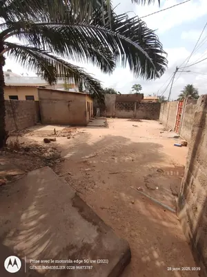 Terrain 226 m² en vente en angle de rue à Vakpossito – 16 millions FCFA — photo 2