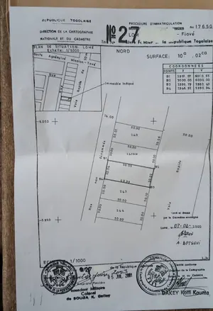 Terrain 2 lots en vente en bordure de la grande voie de 50m à Agoé Assiyéyé Fiovi – 85 millions FCFA