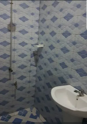 Maison de location à vendre en angle de rue à Zanguéra – 55 millions FCFA — photo 3