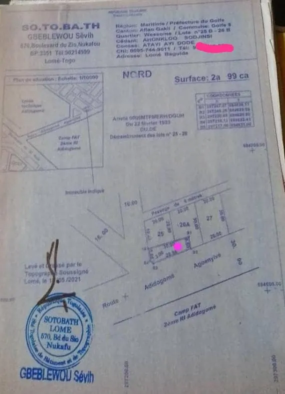 Vente d'un terrain à Adidogomé, angle de rue, en bordure du boulevard Faure Gnassingbé – 45 millions FCFA à débattre