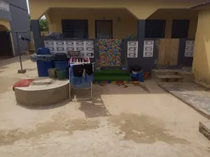 Villa 12 chambres 600 m² en vente à Agoè Togblékopé – 65 millions FCFA — photo 3