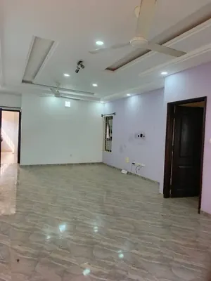 Location d'un appartement à Vakpo Fish, 2 chambres, 1er étage, récente construction, meublé – 100 000 FCFA/mois — photo 6