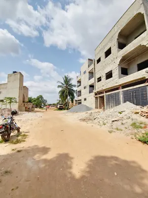 Vente d'un terrain à Légbassito Marché, 750 m², à 60 mètres du goudron – 35 000 000 FCFA — photo 3
