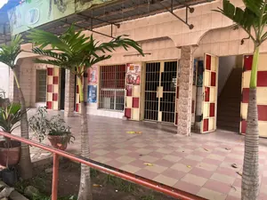 Immeuble locatif inachevé 17 appartements sur 1 lot en vente à Agbalépédo – 150 millions FCFA — photo 5
