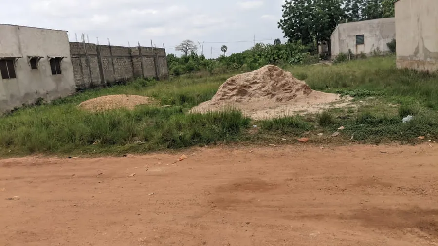 Terrain 1 lot de 600 m² en vente à Agoè Alenka – 14 millions FCFA