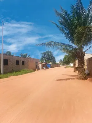 Terrain demi-lot en angle de rue à Ségbé Klémé – à partir de 10 millions FCFA — photo 2