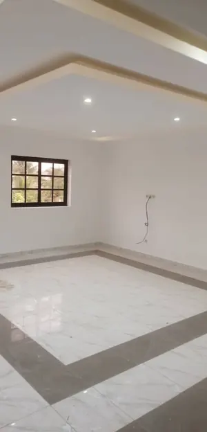Villa duplex 5 chambres 840 m² en vente à Ségbé – 140 millions FCFA — photo 4