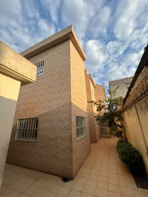 Vente d'une villa duplex à Agoè Cacaveli, 6 chambres, 603 m², proche du goudron – 190 millions FCFA négociables — photo 8
