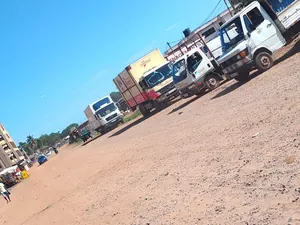 Vente d'un terrain à Attikoumé, 255 m², proche du goudron – 35 000 000 FCFA — photo 4