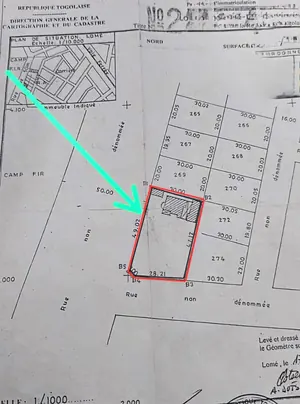 Vente d'un terrain à Agoè Camp FIR, 2,5 lots, angle de rue, à 60m du goudron – 130 millions FCFA — photo 1