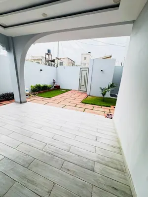 Villa duplex à louer à Agoe Réserve – 1 million FCFA/mois — photo 4