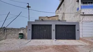 Villa meublée 5 chambres 225 m² en vente à Kégué Zogbédji – 70 millions FCFA