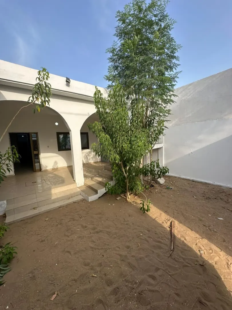 Villa 4 chambres à vendre à Afidenyigban, Kpogan – 42 millions FCFA