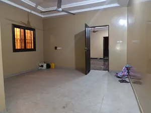 Villa 2 chambres à vendre sur demi-lot à Agoè Assiyeyé rails, à 200 m du goudron – 65 millions FCFA