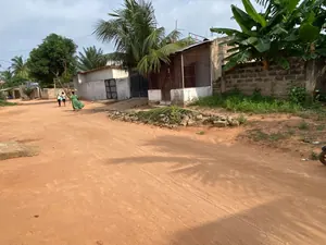 Terrain à vendre à Adidogomé Apédokoe Gbomame – 20 millions FCFA