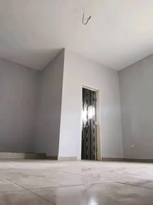 Maison de location en vente entre Kpogan et Agbata après les rails – 35 millions FCFA — photo 2