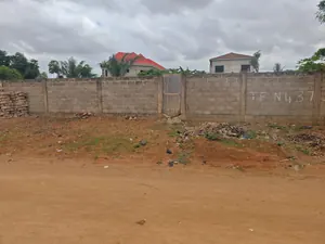 Vente d'un terrain à Nanégbé, 1 lot clôturé, à 100 m du carrefour Bonheur – 25 millions FCFA — photo 3