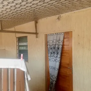Vente d'une maison à Agoè Assiyéyé, 7 pièces, 300 m², à 150 m du goudron – 45 millions FCFA — photo 6