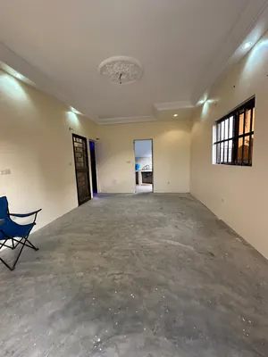 Villa en vente à Agbavi à 200m de la Nationale No2 – 30 millions FCFA à revoir — photo 2