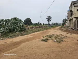Terrain 2100 m² en vente en angle de rue à Baguida Centre Aéré de la BCEAO – à partir de 150 millions FCFA — photo 3