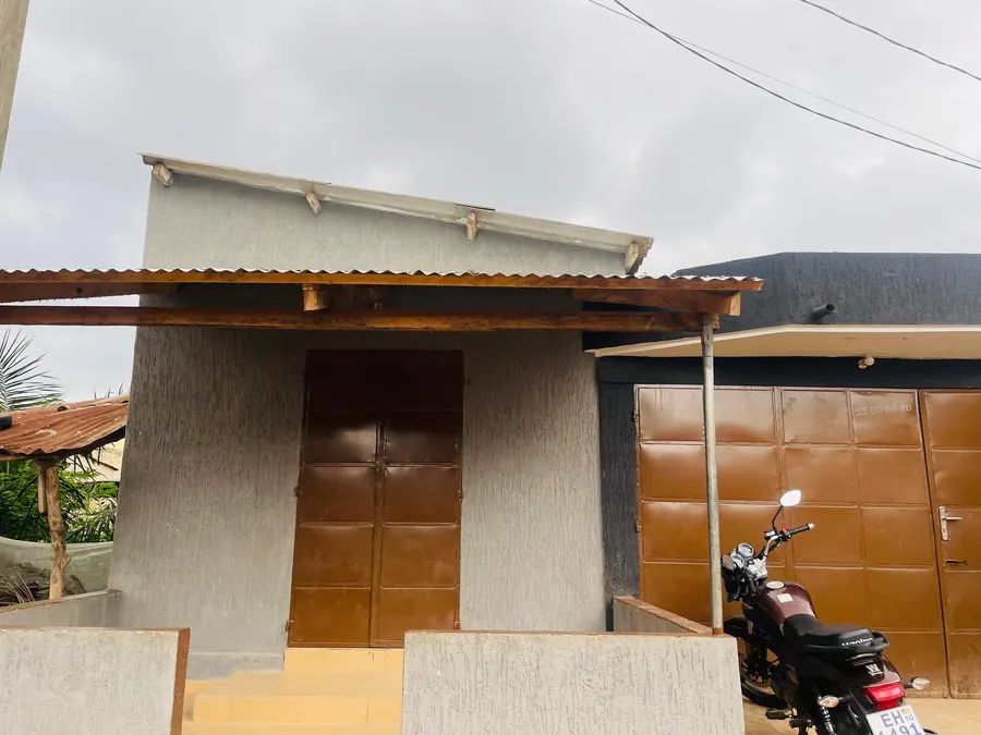 Maison de location en vente à Adetikopé Akpankopé – 33 millions FCFA