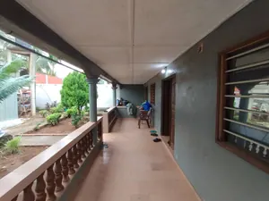 Vente d'une maison à Agoè Légbassito / Lycée, 3 chambres, 360 m² – 28 millions FCFA — photo 5