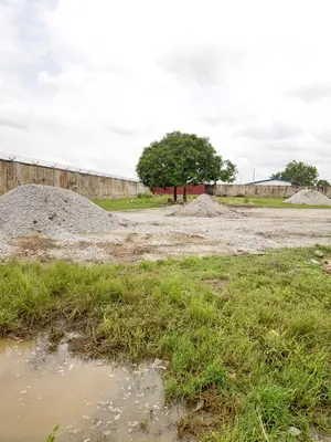 Terrain de 4842 m² (8 lots) en vente à Agoè Togblékopé – 35 millions FCFA le lot — photo 5