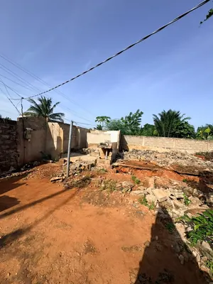 Terrain 2 lots en vente à Adidogomé Aïséd – 21 millions FCFA