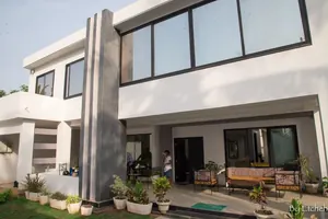 Villa duplex 6 pièces en vente sur 1 lot à Adidogomé Avenou – 200 millions FCFA — photo 4