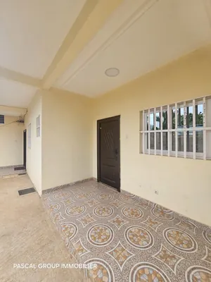 Maison en construction sur demi-lot à Djagblé Abolavé, Lomé – 27 millions FCFA à débattre — photo 4