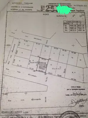 Maison 5 chambres à vendre à Adidogomé Awatamé – 70 millions FCFA