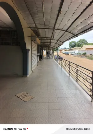 Immeuble R+2 en vente en angle de rue à Adidogomé Douane, Lomé – 550 millions FCFA — photo 5
