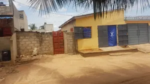Maison 5 pièces + boutique sur demi-lot en vente à Agoè Atiémé – 20 000 000 FCFA — photo 2
