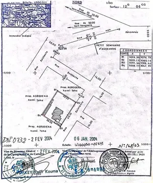 Terrain 1 lot à vendre à Agoè 2 Lions derrière l'Université ESA – 45 000 000 FCFA