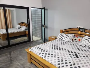 Appartement meublé 2 chambres en location à Agoè 2 Lions – 500 000 FCFA/mois — photo 2