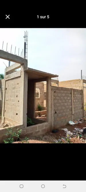 Mini villa 3 pièces inachevée en vente à Davié après le péage – 7 500 000 FCFA — photo 2
