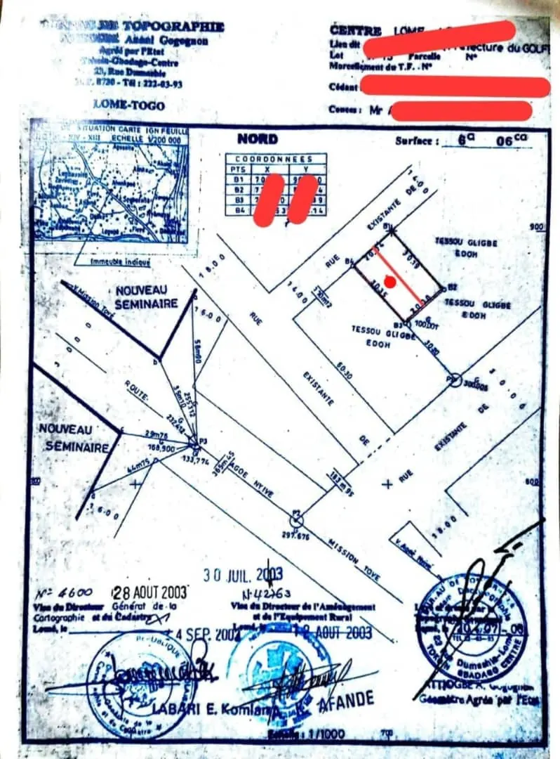 Terrain demi-lot de 300 m² en vente à Sogbossito Somaya – 18,5 millions FCFA