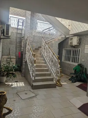 Villa 8 pièces R+2 en vente au bord des pavés à Totsi – 250 millions FCFA | Titre foncier — photo 5