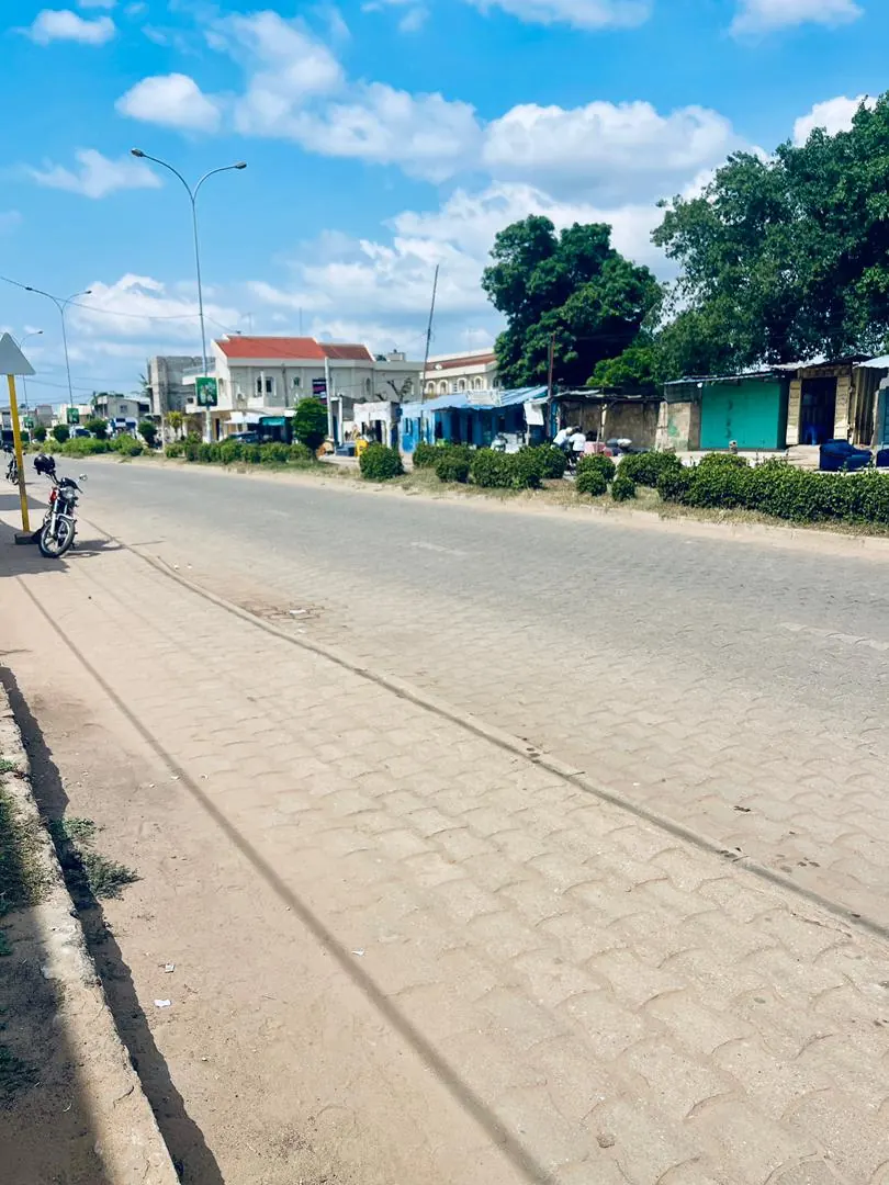 Terrain de 663 m² en vente à Tokoin Adéwui – 130 millions FCFA