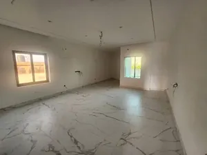 Villa duplex 7 chambres 680 m² en vente à Kégué 14 – 260 millions FCFA — photo 2