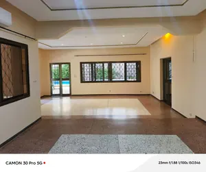 Villa 4 chambres avec piscine à louer à Tokoin Pharmacie Ave Maria, proche du goudron – 1 200 000 FCFA/mois — photo 2