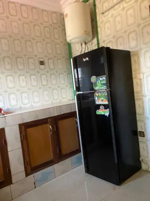 Vente d'un immeuble à Hédzranawoé, R+3, appartements meublés, 596 m² (1 lot), à 30 mètres du goudron – 320 millions FCFA — photo 1