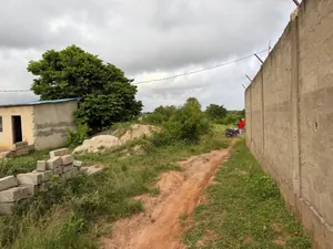 Terrain 150 m² à vendre à Aképé – 5 000 000 FCFA — photo 4