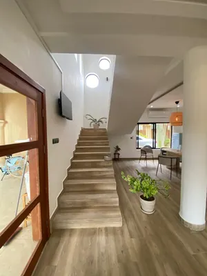 Vente d'une villa à Zanguera, 3 chambres au RDC + dépendances, 600 m², à 1,5 km du goudron – 120 millions FCFA à débattre — photo 3