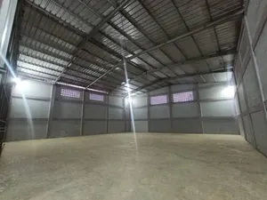 Entrepôt 600 m² en location à Adakpamé, proche du goudron – 1 million FCFA/mois — photo 5